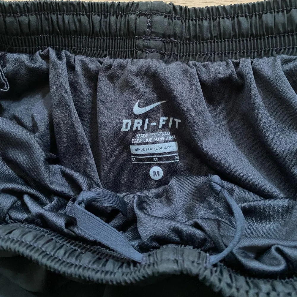Nike Dri Fit Tempo Women’s Sz M Dk Gray/Teal Lined Running Shorts‎